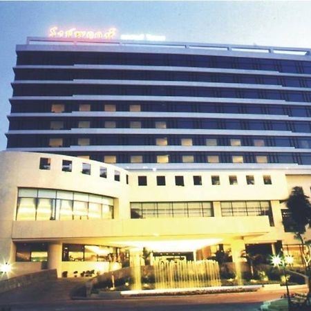 Rachaphruk Grand Hotel Nakhonratchasima Esterno foto